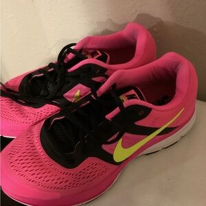 Nike Women's Pink and Black Athletic Shoes